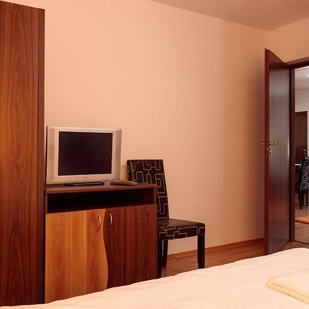 Casa Arbo Hotel Călimăneşti Bagian luar foto