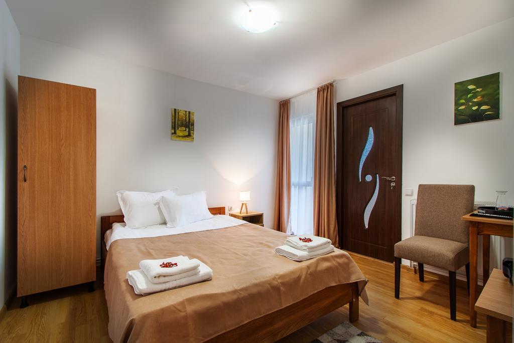 Casa Arbo Hotel Călimăneşti Bagian luar foto